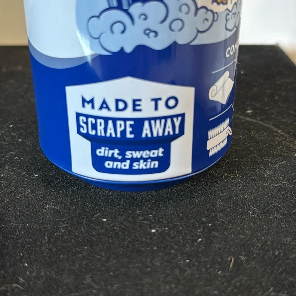 The perfect gift for that special someone, with this Blue and White Novelty Can